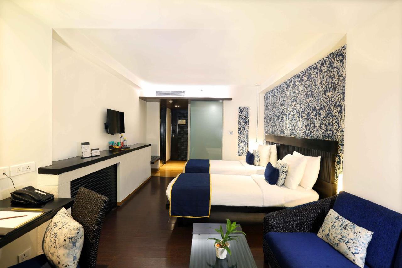 Mosaic Hotel, Нойда Екстер'єр фото